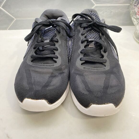Nike Revolution 3 Size 9 Womens Running Shoe Black White 819303-001 - Picture 3 of 7